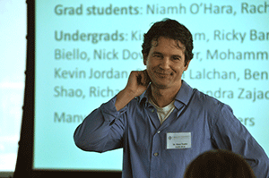 Steven Franks presented the keynote, "Evolving in a climate of change" at the Summer Undergraduate Research Symposium. Photo by Joanna Mercuri.