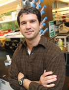 Steven Franks, Ph.D., is a specialist in plant ecology and evolution.  Photo by Chris Taggart