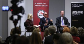(L-R) Mary Schapiro, former chair of SEC; Michael Bloomberg, chairman of the SASB Foundation Board; and William McNabb, chairman and CEO of Vanguard.