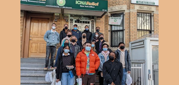 Fordham students who volunteered with the Islamic Council of North America