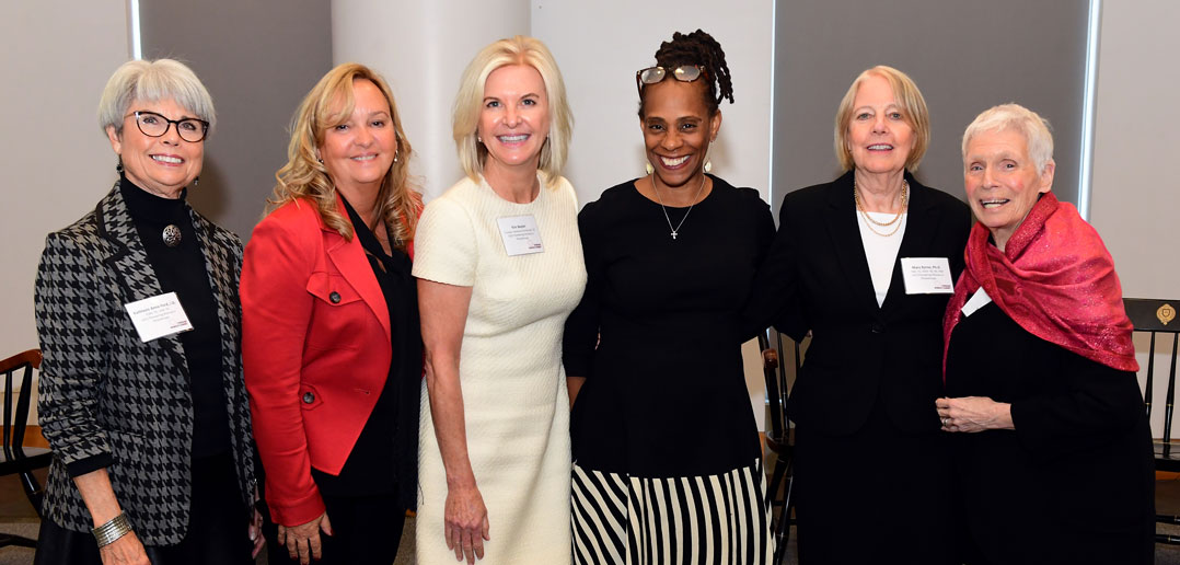 Seven ‘Pioneering Women’ Recognized at the Fordham Women’s Summit