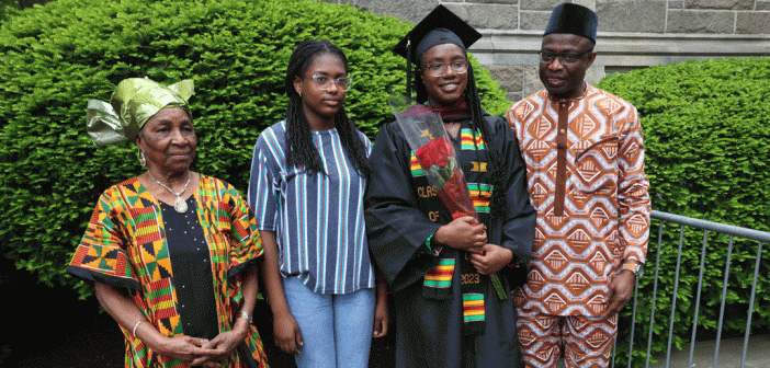family with grad with Black graduation stile