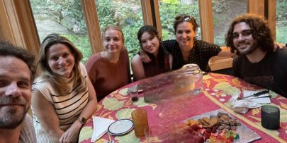 Humanities Student Researchers Bond at Professors’ Home